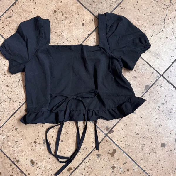 🌸Victoria's Secret Black Top with Pink Label - Image 4
