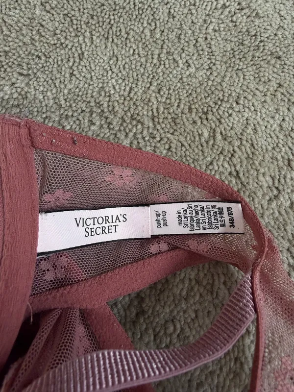 Victoria’s Secret Mauve Lace Push-Up Bra - Image 4