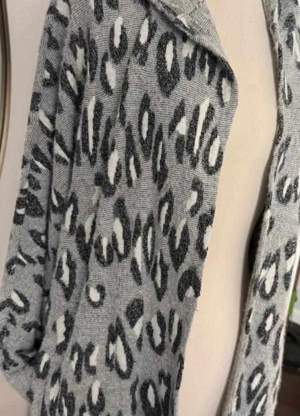 BB Dakota Gray & Black Leopard Print Open Front Cardigan Jacket - Image 4