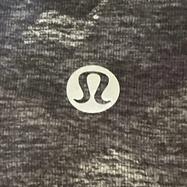 Lululemon Outrun the Elements Black 1/2 Zip Long Sleeve Pullover Athletic Top M Size M - Image 4