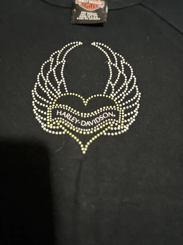 Harley-Davidson Black Tee with Gold & Silver Rhinestone Heart Wings medium - Image 2