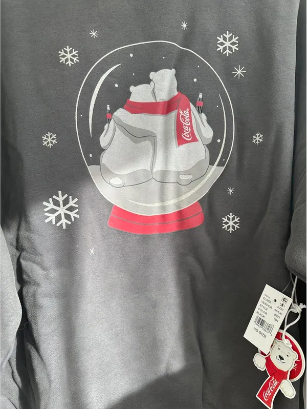 Coca Cola By PacSun Snow Globe Crew Neck Sweatshirt Black NWT XS - Image 7