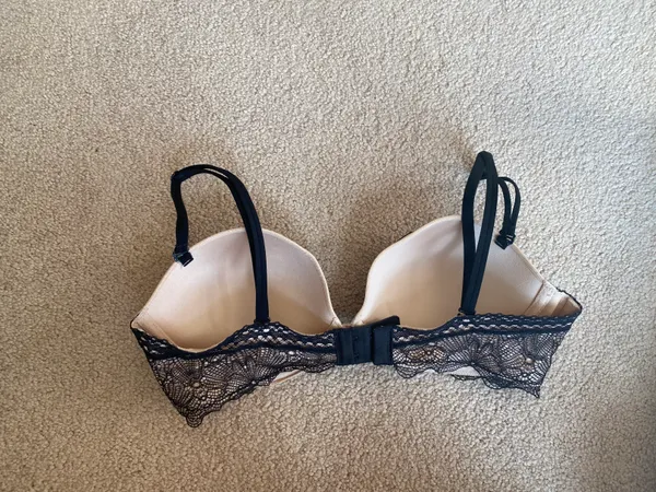 Victoria's Secret Lace Wear Everywhere Bra - Image 2