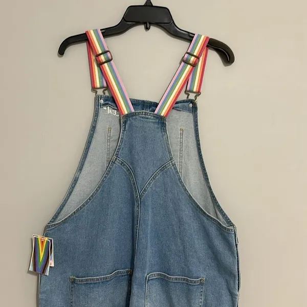 Take Pride Rainbow QUEEN Denim Bib Short Overall's Sz. Large NEW - Image 5