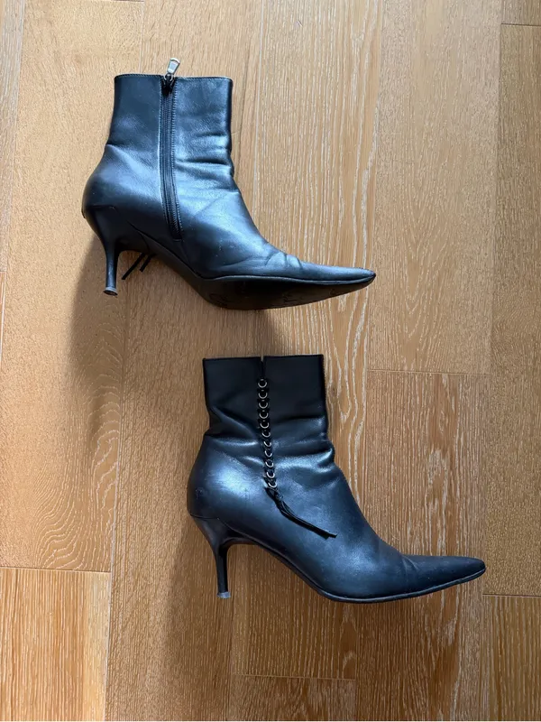 Casadei Black Pointed Toe Stiletto Ankle Boot with Grommet Lace Detail used - Image 2