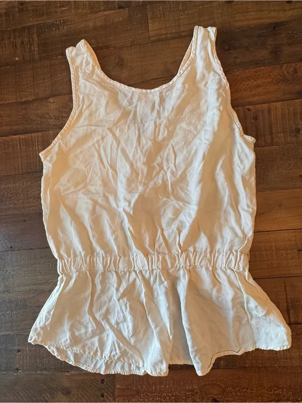 VS Button-Front Peplum Tank Top - Image 4