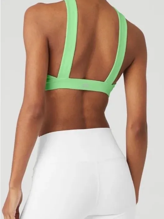 ALO Yoga destination bra in ultra mint - Image 2