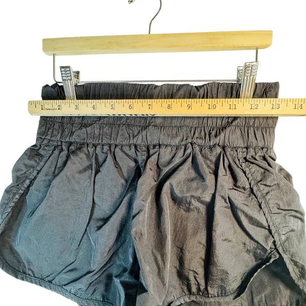 Revival‎ Black High Waist Athletic Shorts Women's Small Lightweight Nylon - Image 6