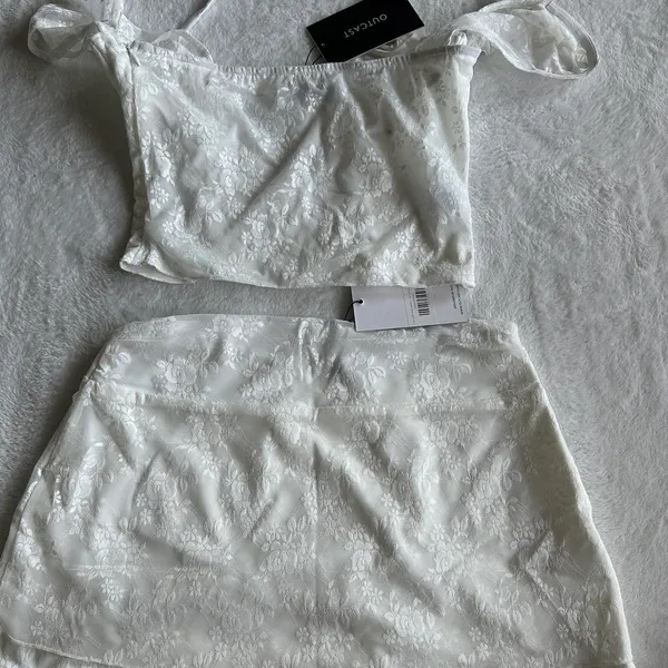 Outcast Clothing Dalia Crop Top Mini Skirt White Set - Image 9