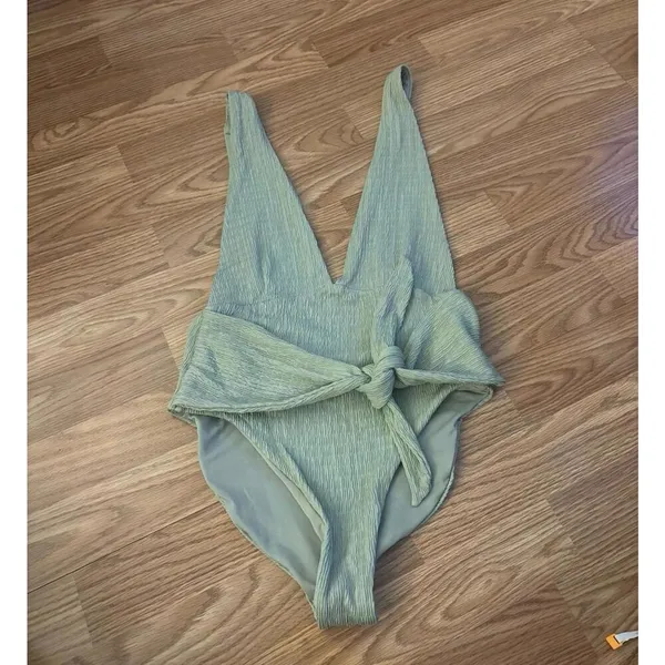 Salty Weekend Fiji Sage Green One Piece Swimsuit Size Large - Image 4