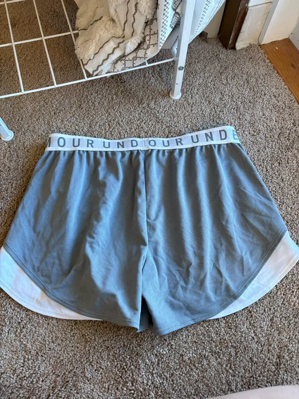Under Armour Shorts - Image 2