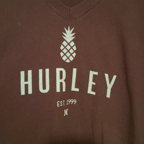 Hurley V-Neck Pineapple T-Shirt - Image 2