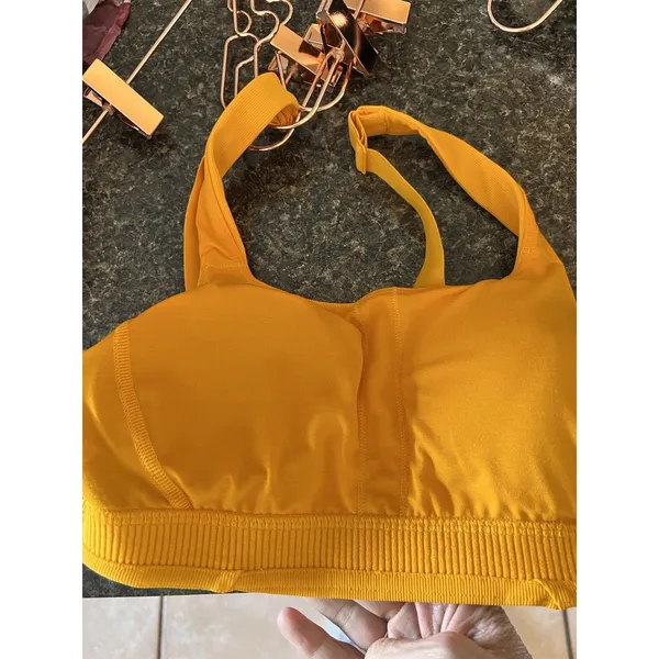 Lululemon Ribbed Train‎ Bra Medium Support, C/D Cups Clementine Size 4 - Image 9