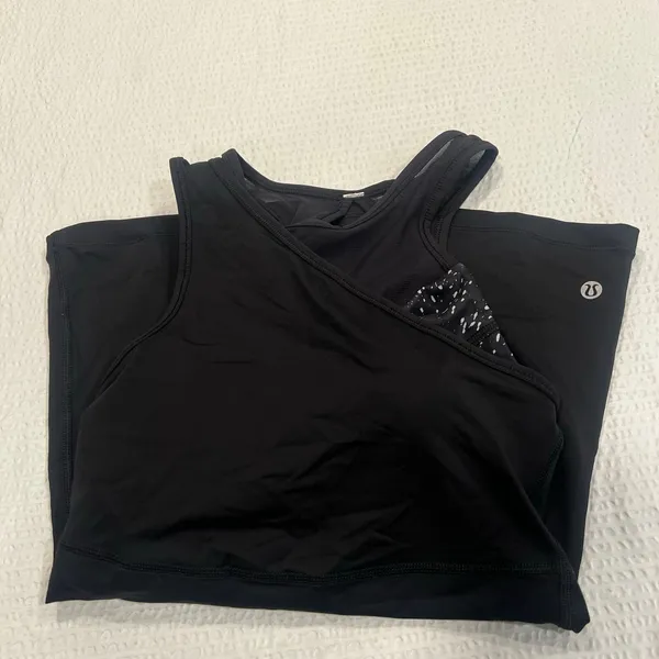 Lululemon Meshed Up Tank in black size 4 women - Image 6