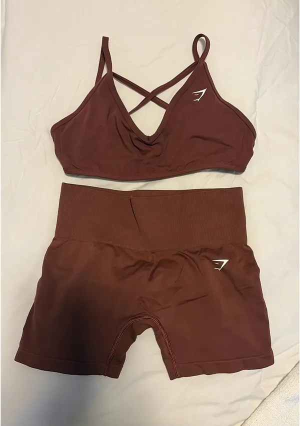 Gymshark burgundy brown backless sports bra and short set - Image 7