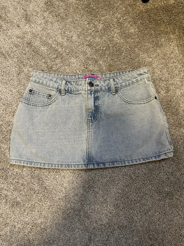 Edikted vintage wash mini skirt - Image 2