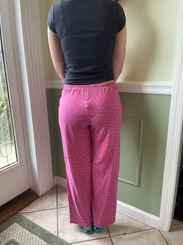 Floral pink pajama pants - Image 2