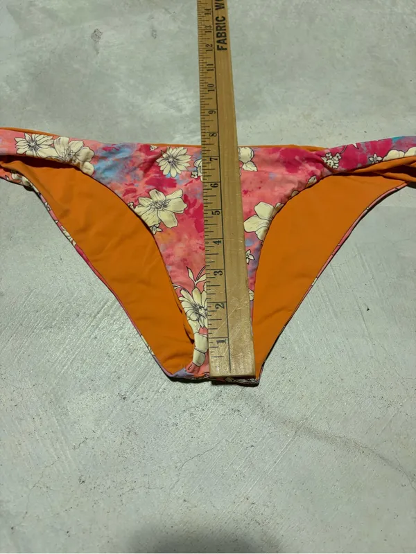 Kikirio Floral Bikini Bottom - Orange & Pink Floral small - Image 3
