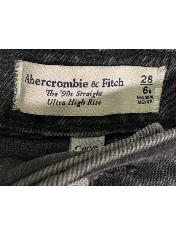 Abercrombie & Fitch the 90s Straight Ultra High Rise Jeans size 28 - Image 8