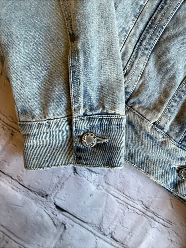Free People Denim Jacket Western Boho Women’s Size Small Faded Country Prairie - Image 2
