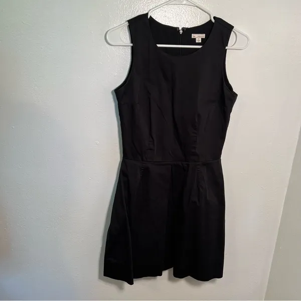 Gap Women's Sz 0 Sleeveless Fit & Flare Dress True Black Pleated Pockets Stretch - Image 2