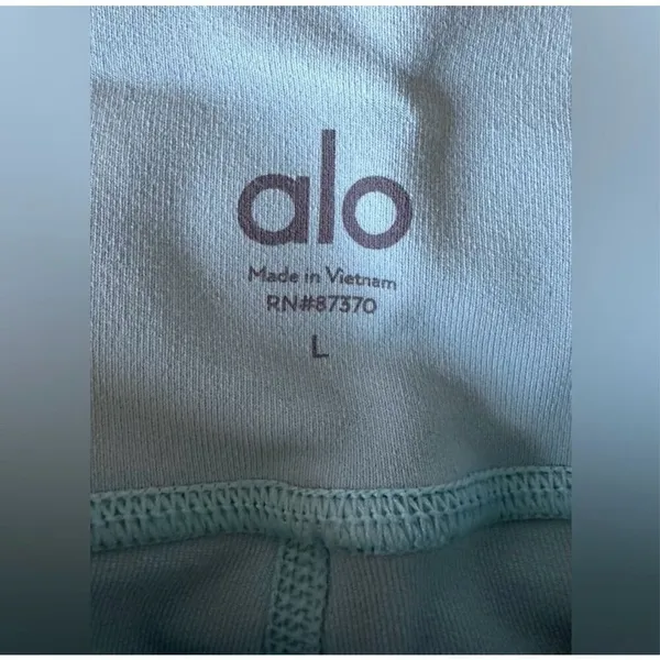 ✨ALO YOGA 7/8 High-Waist Airlift Sz Large Leggings✨ - Image 8