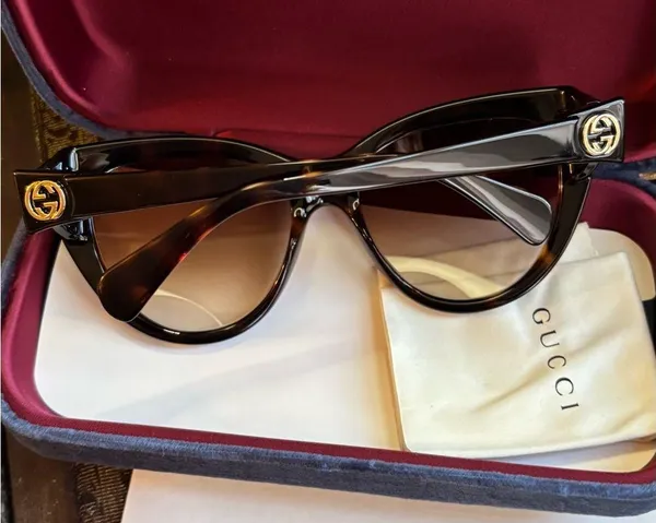 Authentic GUCCI 56 Cat eye Havana Acetate sunglasses - Image 4
