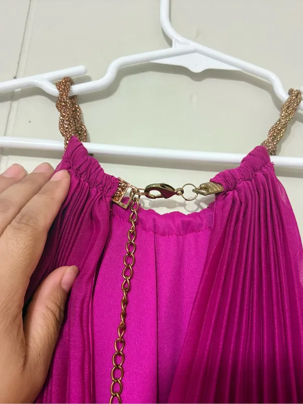 Aqua Dresses Pleated Halter Maxi Dress Fuchsia Gold Chain Size 0 XS NWT - Image 12