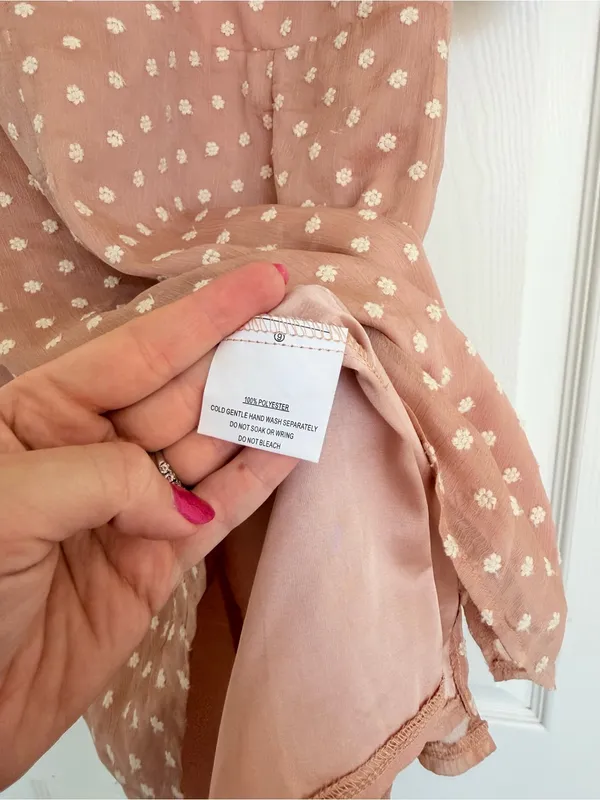 Selfie Leslie Molli Sheer Puff Sleeve Floral Dress Tan Pink Size M - Image 7