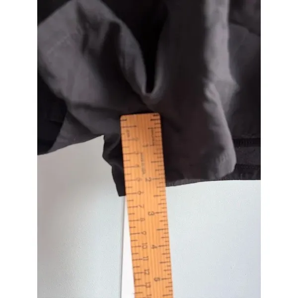 Adidas shorts size small - Image 4
