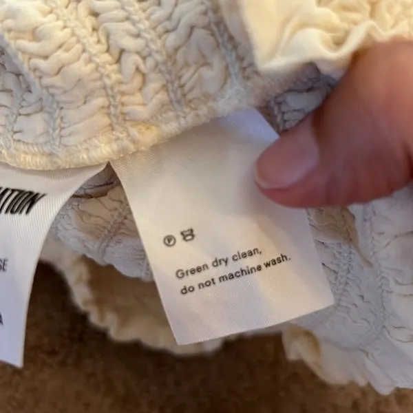 Reformation‎ Ivory Sandy Top small - Image 8