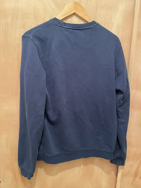 Nike Walter panas panthers softball sweatshirt small small rip on left wrist as seen in picture - Image 8