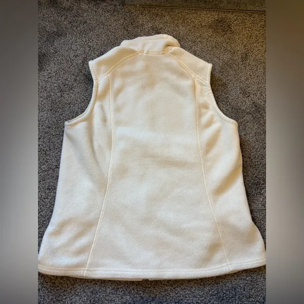 Patagonia Synchilla Vest - Image 4