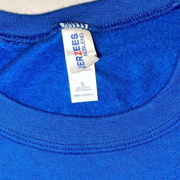 Vintage Michigan Crewneck ✦ Open To All Offers ✦ Bundle Measurements: Like New Condition. No Flaw Vintage Jerzees Blue Unisex Premium Crewneck Sweatshirt “Michigan” Size Small Regular Fit. Excellent For Casual & School Wear. Gold Michigan Text Front Side. Thick Cotton Fabric. Royal Blue/ Gold ——— TAGS ——— #Michigan #Sweatshirt #Vintage #Crewneck #Blue - Image 3