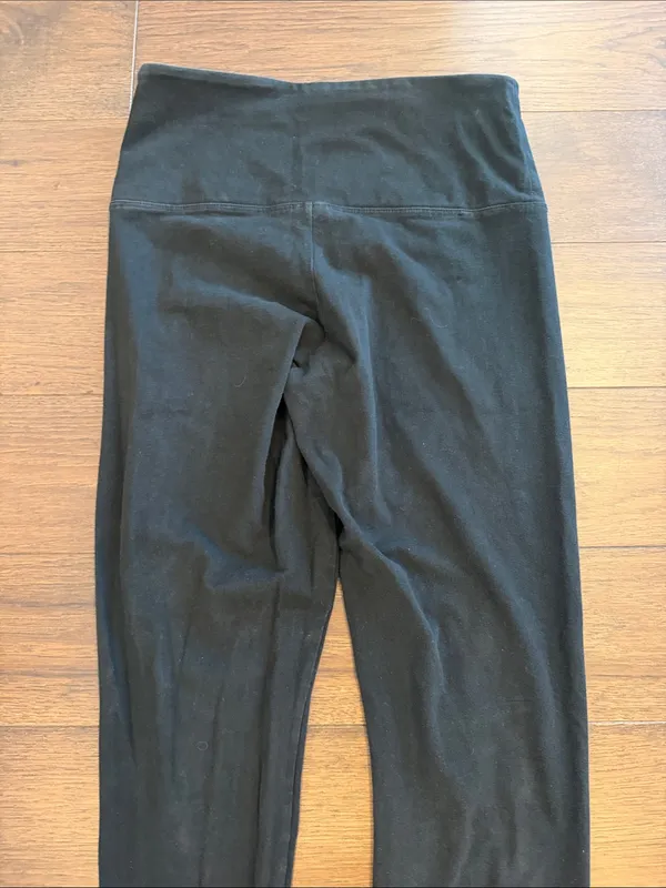 PINK Victoria's Secret Black High-Waist Leggings Size Medium - C28-023 - Image 6