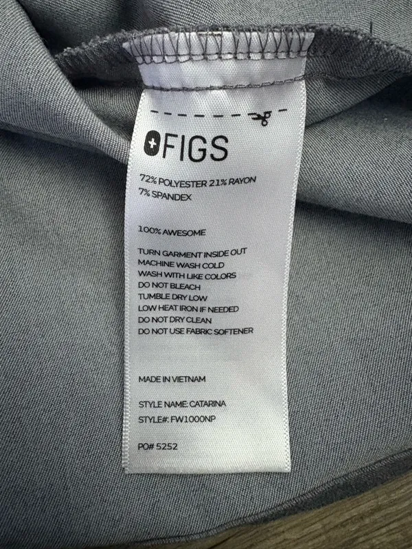 Figs Caterina One Pocket Scrub Top in Graphite Sz M / P - Image 5