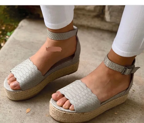 Snake Skin Texture Scalloped Espadrille - Image 2
