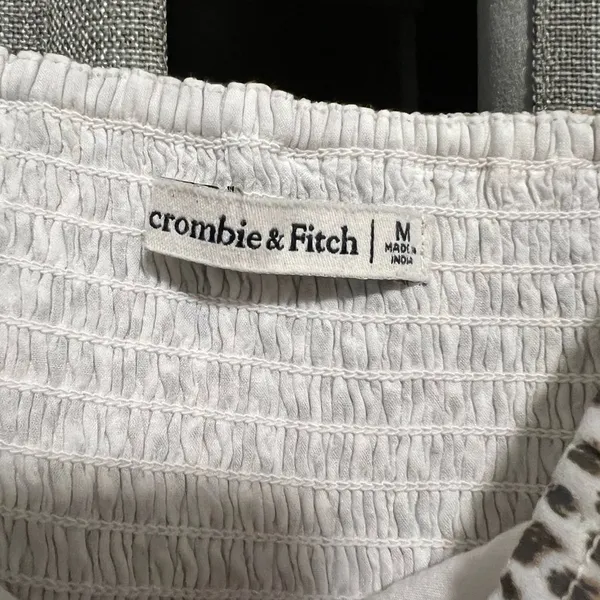Abercrombie Leopard Print Puff Sleeve Top - Image 2