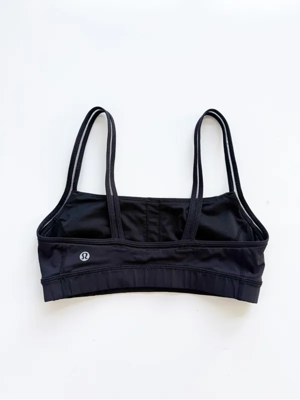 lululemon Straight Up Sports Bra - Size 6 Black - Image 4