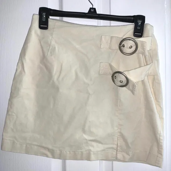Forever 21 Cream Corduroy Skirt - Image 4