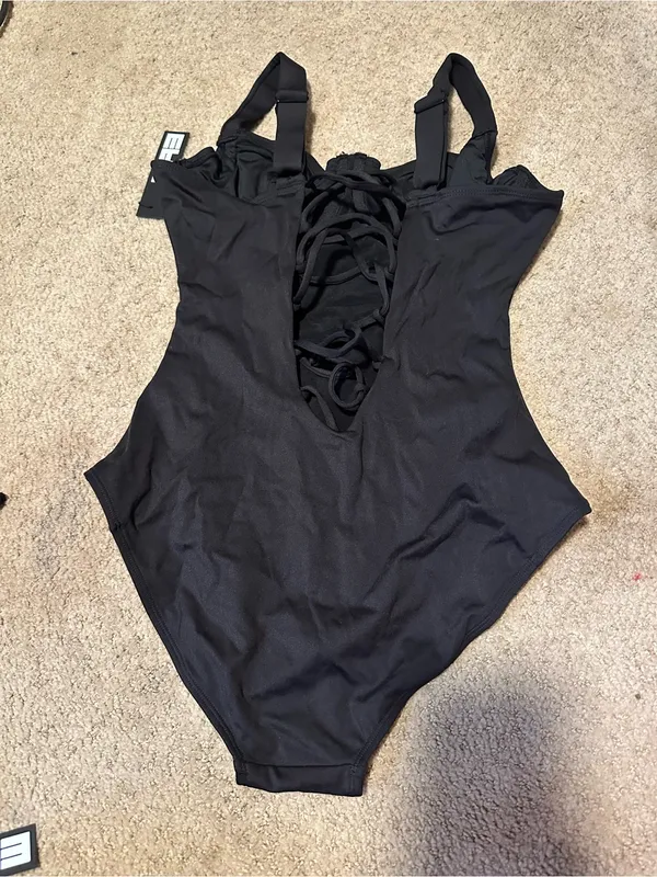 NWT TA3 Lifty one piece swimsuit black medium b/c - Image 4