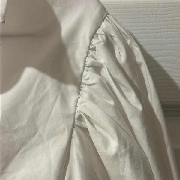 Express White Puff Sleeve Button Down Top with Notched Collar - Image 4