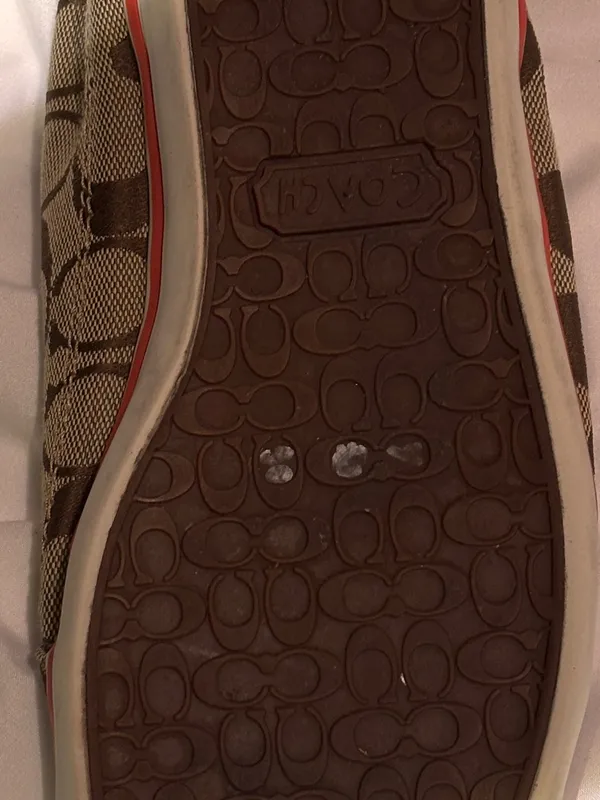 Vintage Coach Signature C Sneaker Shoes Bug Butterfly Patch Size 9B - Image 2
