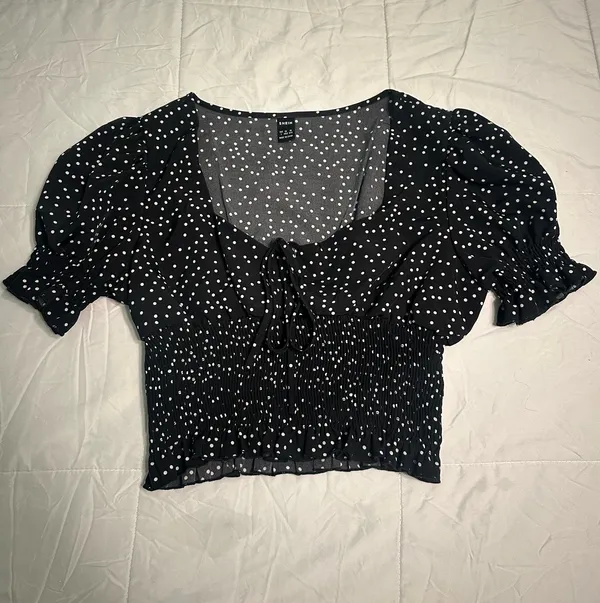 Shein Polka Dot Top - Image 2
