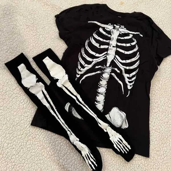 Hanes Skeleton costume - Image 2
