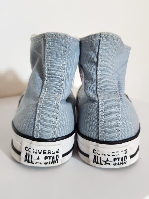 Converse All-Stars Light Blue High Top Sneakers Women's Size 6 Men's Size 4 - Image 7