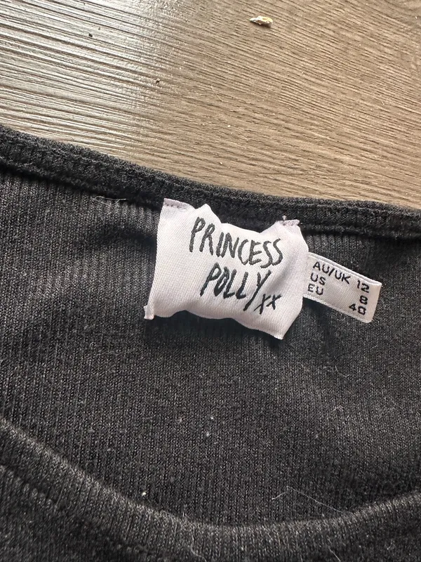 Princess Polly black tee  - Image 3
