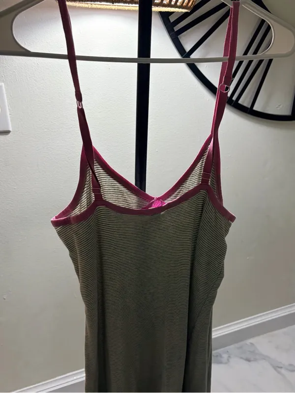 PINK Victoria's Secret Grey Striped Cami with Pink Trim - Image 8