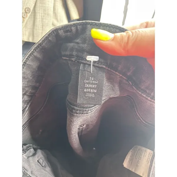 H&M Distressed Denim Jeans‎ - Edgy Chic Style size 34 - Image 6