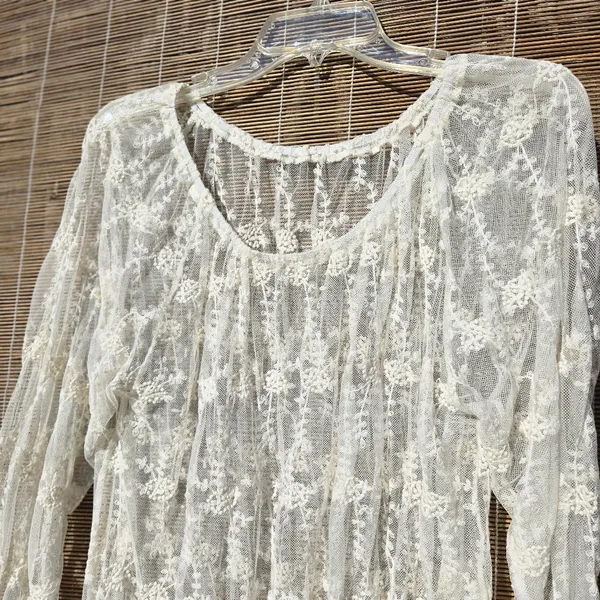 Ivory Lace Sheer Top Long Sleeve M - Image 2